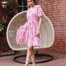 Sera Pink V-Neck Shibori Dyed Chiffon Fit & Flare Dress-picture-15