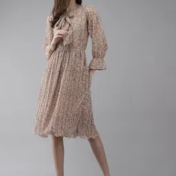 Aarika Floral Print Tie-Up Neck Bell Sleeves Georgette Fit & Flare Dress-image-2