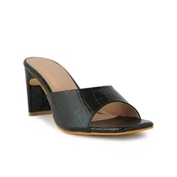 Walkfree Textured Open Toe Block Heels-15