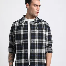 THE BEAR HOUSE 
Men Checked Regular Fit Heavy Flannel Cotton Shacket-image-8