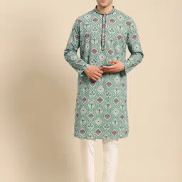 Amodh by Kisah Men Sea Green Floral Printed Thread Work Dobby Pathani Kurta-36