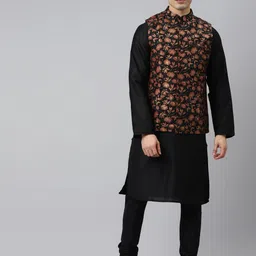 Tulsattva Men Black Kurta with Churidar & Nehru Jacket-image-49