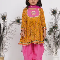 Little Bansi Girls Multi Colour Ethnic Motifs Printed Cotton Kurta Salwar With Dupatta-40