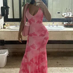 StyleCast x Revolte Floral Print Halter Neck Bodycon Maxi Dress-picture-36