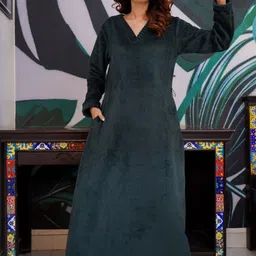 FEATHERS CLOSET V-Neck Woollen Maxi Lounge Dress-image-50