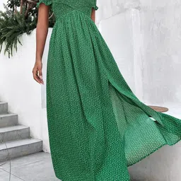 Stylecast X Slyck Green Floral Print Off-Shoulder A-Line Maxi Dress-image-81