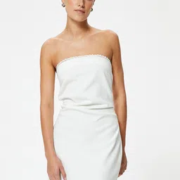 Koton Solid Sleeveless Bandeau Dress-image-21
