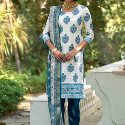 MOJILAA Women Floral Printed Regular Pure Cotton Kurta with Trousers & With Dupatta-image-45