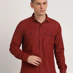 Turtle Men Relaxed Solid Pocket Detailing Cotton Slim Fit Casual Shirt-image-99