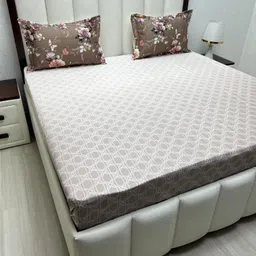 Pure Decor Royal Majestic Brown & White Printed 260 TC King Bedsheet Set2.74 m x 2.74 m-image-85