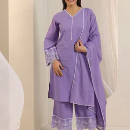 Libas Thread Work V Neck Kurta With Palazzos & Dupatta-image-92