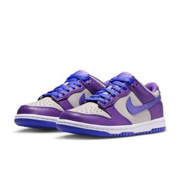 Nike Dunk Low Older Kids' Shoes-11