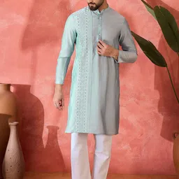 Sangria Embroidered Mandarin Collar Straight Kurta-image-95
