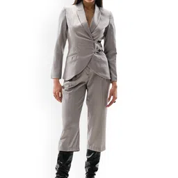 QUA Modern Wrap Blazer-picture-48
