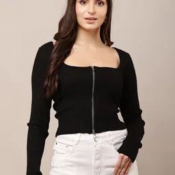 NoBarr Women Pullover with Zip Detail Detail-image-2