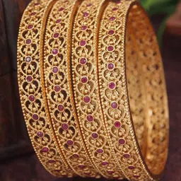 KARATCART Set Of 4 Gold-Plated Pearl-Studded Bangles-51