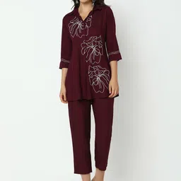 SHOWOFF Women Embroidered Regular Thread Work Kurti with Trousers-picture-47