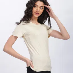 String Scape Women V-Neck Pure Cotton Pockets T-shirt-image-95