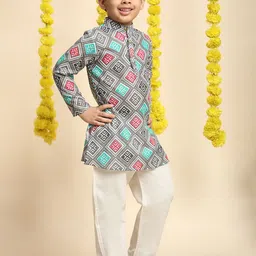 Cutiekins Boys Printed Regular Kurta with Pyjamas image 3