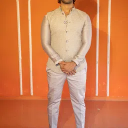 KAAJ BUTTON Self Designed 3 Piece Bandhgala Suit-image-27