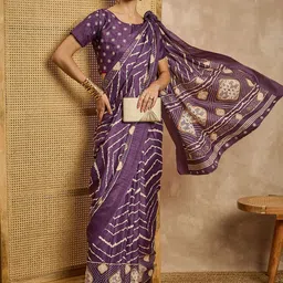 all about you Geometric Printed Saree With Unstitched Blouse image 4