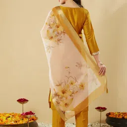 MOKOSH Floral Embroidered Sequinned Straight Kurta with Trouser & Dupatta image 2