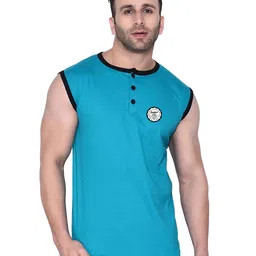 Blisstone Men Solid Henley Neck Slim Fit T-shirt-image-102