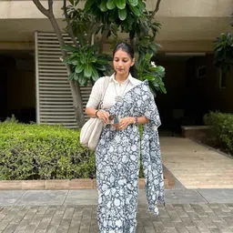 Sidhidata Floral Printed Chanderi Saree-image-87