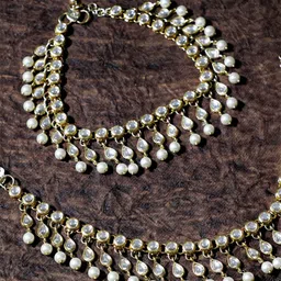 KARATCART Set Of 2 Gold-Plated White Kundan-Studded & Pearl Embellished Handcrafted Anklets-11