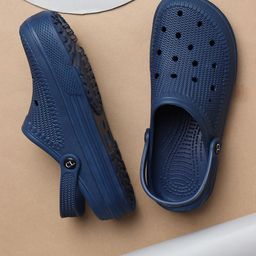 Carlton London Men Rubber Clogs-28