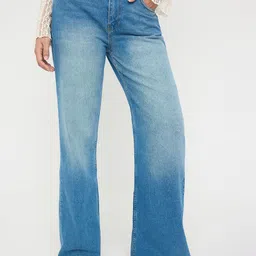 Trendyol Women Wide Leg Mid-Rise Light Fade Pure Cotton Jeans-picture-32