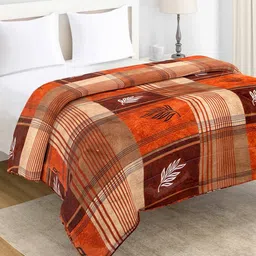HOKIPO Orange & Black Geometric Printed AC Room 220 GSM Reversible Double Bed Comforter-11