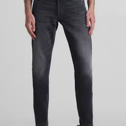 Jack & Jones Men Low-Rise Light Fade Stretchable Jeans-image-82