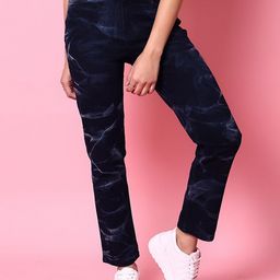 Freehand by The Indian Garage Co Women Blue Straight Fit Clean Look Light Fade Stretchable Jeans-image-50