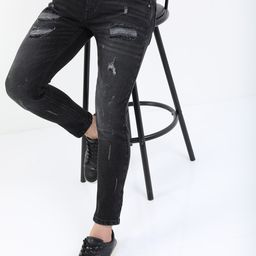 HIGHLANDER Men Black Tapered Fit Mildly Distressed Stretchable Jeans-image-56