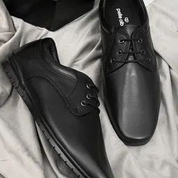 pelle albero Men Black Solid Formal Derbys-image-25