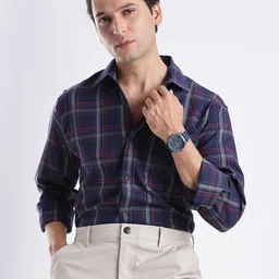 Guns & Sons Men Modern Fit Tartan Checked Spread Collar Cotton Casual Shirt-image-88