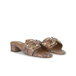 ROSSO BRUNELLO Textured Leather Block Mules Heels-9
