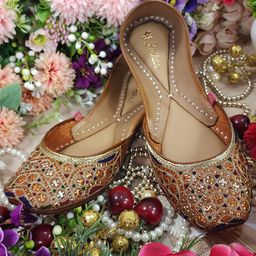 Fulkari Women Embellished Ethnic Mojaris Flats-image-75