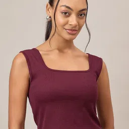 The Roadster Lifestyle Co Square Neck Crop Top-picture-51