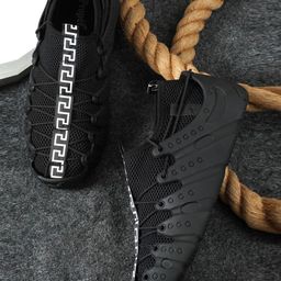 FOGGY Men Colourblocked Sneakers-image-60
