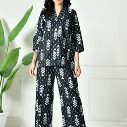 Laado - Pamper Yourself Women Printed Pure Cotton Night suit-image-19