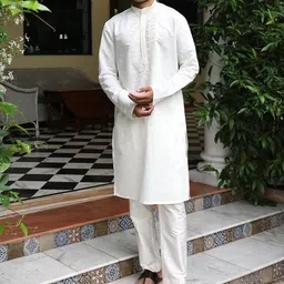 PATR Floral Embroidered Mandarin Collar Thread Work Straight Kurta With Pyjamas-image-9