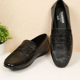 Teakwood Leathers Men Textured Leather Loafers-picture-42