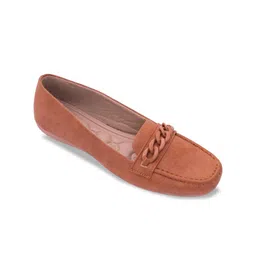 Anngiri Women Round Neck Loafers with Buckle-39
