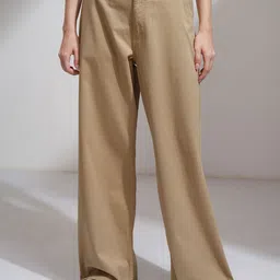 Street By Tokyo Talkies Women Regular Fit Mid-Rise Cotton Wide Leg Trouser-image-21