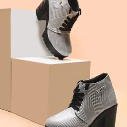 Try Me Women Printed Suede Regular Block Heeled Boots-16
