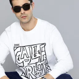 Levis Typography Printed Pure Cotton Sweatshirt-picture-20