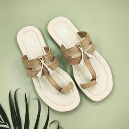THE MADRAS TRUNK Men Slip-On Comfort Sandals-image-95