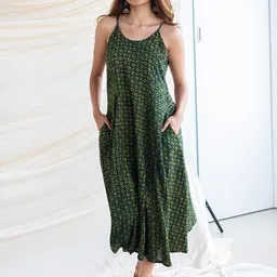 THE INDIAN ETHNIC CO Bargad Geometric Printed Cotton Fit & Flare Ethnic Dress-image-35